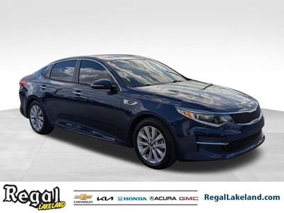 Used 2018 Kia Optima LX w/ 17" Alloy Wheels Package