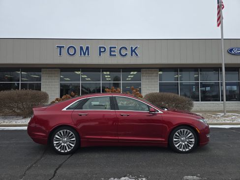 Used 2015 Lincoln MKZ AWD w/ Equipment Group 102A Reserve image 6