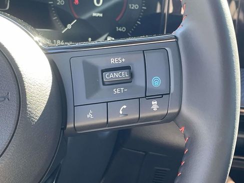 Used 2026 Nissan Kicks SR image 20