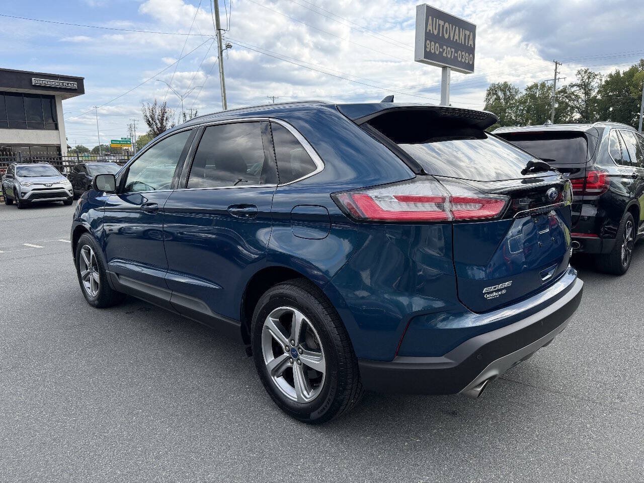 Used 2020 Ford Edge SEL w/ Convenience Package FWD image 6