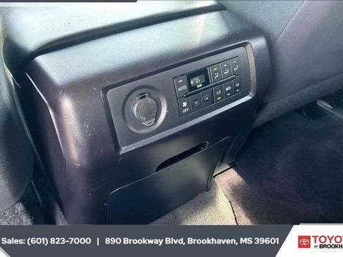 Used 2022 Toyota Sequoia TRD Sport image 24