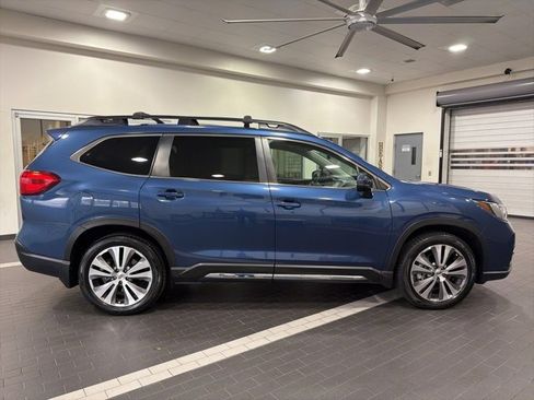 Used 2022 Subaru Ascent Limited w/ Technology Package image 6