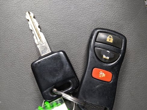 Used 2019 Nissan Frontier SL RWD image 32