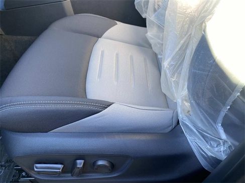 New 2025 Toyota Tacoma TRD Off-Road image 9