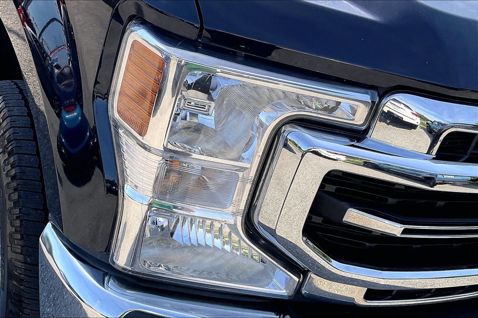 Used 2021 Ford F350 Lariat w/ Chrome Package AWD/4WD image 28