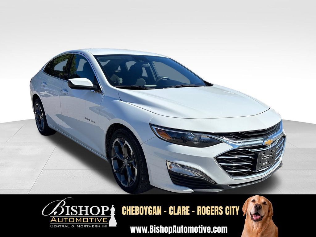 Used 2024 Chevrolet Malibu LT FWD image 2