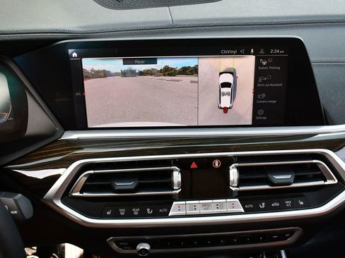 Used 2021 BMW X7 xDrive40i w/ Premium Package 2 image 58