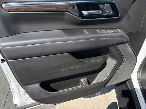 Certified 2025 Chevrolet Tahoe LT AWD/4WD image 10