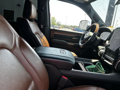 Used 2021 RAM 1500 Limited AWD/4WD image 9