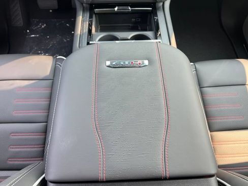 New 2026 GMC Yukon XL AT4 Ultimate AWD/4WD image 16