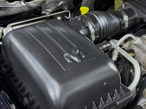 Used 2012 RAM 1500 ST RWD image 38