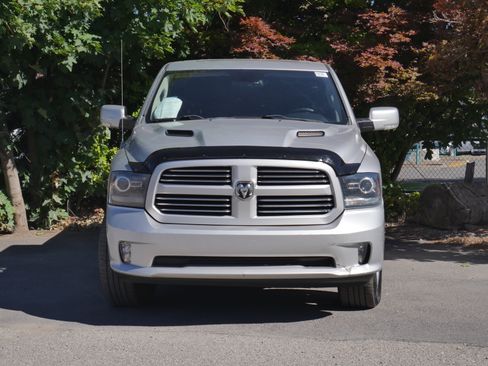 Used 2013 RAM 1500 Sport w/ Sport Premium Group AWD/4WD image 28