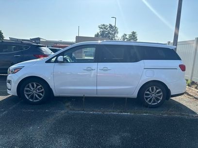 Used 2020 Kia Sedona EX