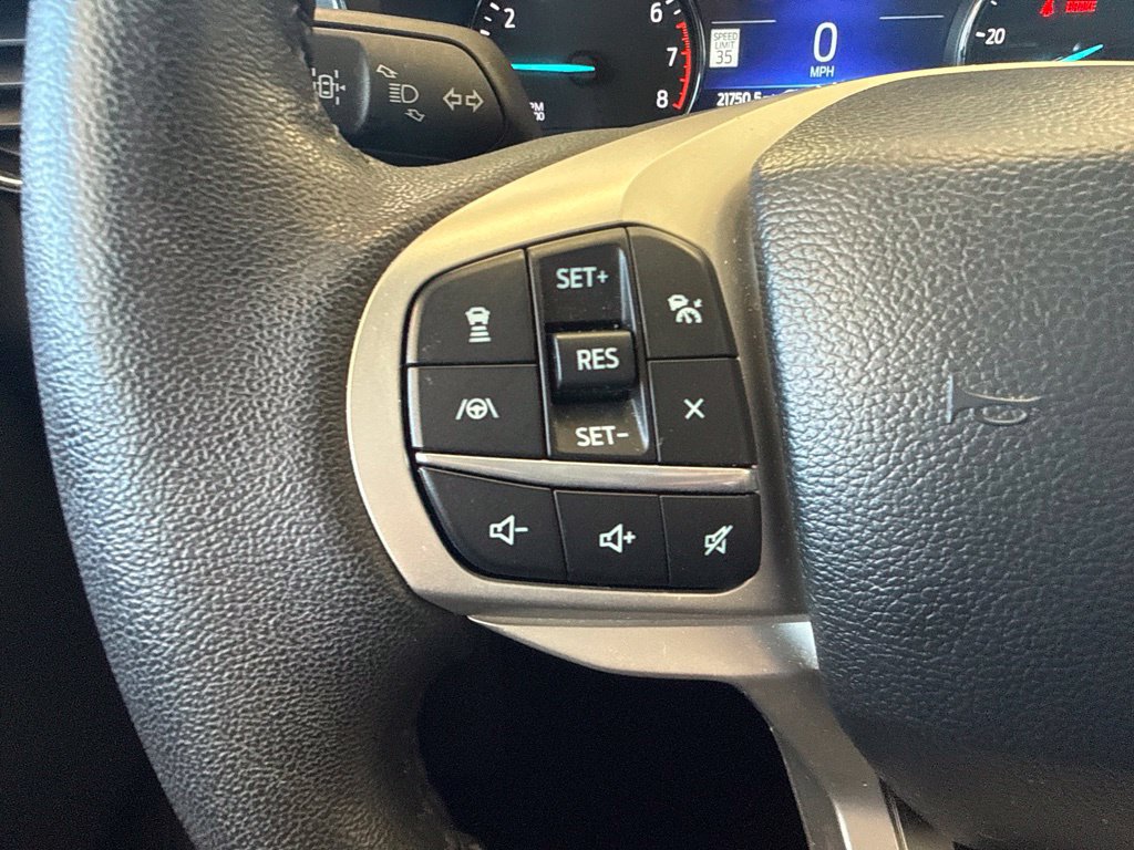 Used 2023 Ford Explorer XLT w/ Equipment Group 202A AWD/4WD image 16