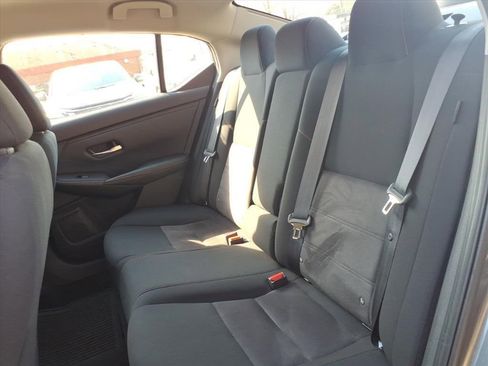 Used 2022 Nissan Sentra SR w/ Midnight Edition image 18