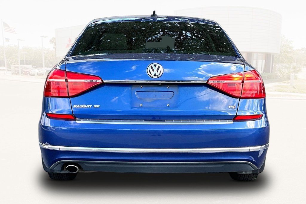 Used 2016 Volkswagen Passat 1.8T SE FWD image 5