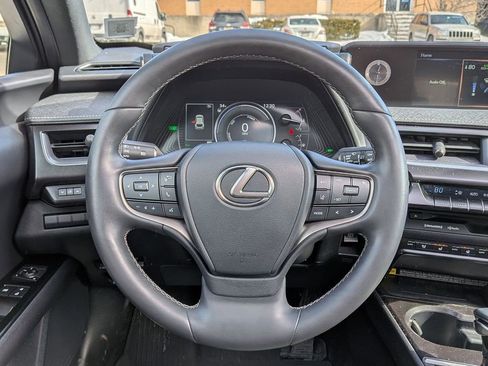 Used 2022 Lexus UX 250h 250h Base w/ Premium Package image 13