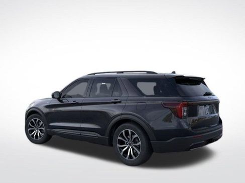 New 2026 Ford Explorer ST-Line image 5