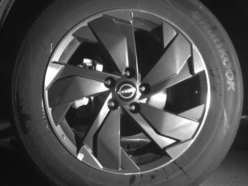 Used 2025 Nissan Rogue SV AWD/4WD image 12