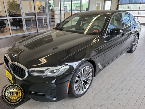 Used 2023 BMW 530i xDrive w/ Convenience Package AWD/4WD image 1