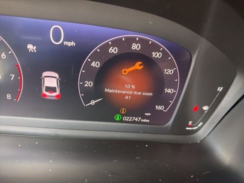 Used 2025 Honda Accord SE image 15