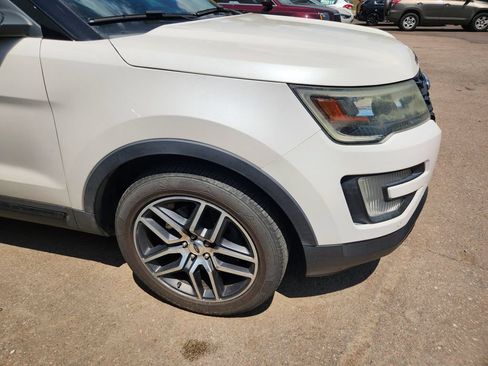Used 2016 Ford Explorer Sport w/ Equipment Group 401A AWD/4WD image 13