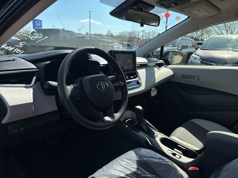 New 2026 Toyota Corolla LE FWD image 17
