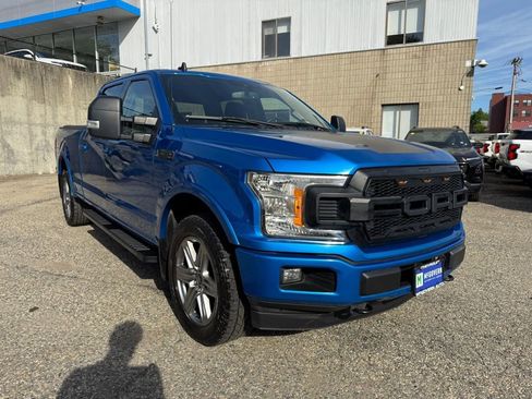 Used 2019 Ford F150 XLT w/ Equipment Group 302A Luxury AWD/4WD image 8