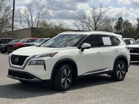 Used 2023 Nissan Rogue SL w/ SL Premium Package FWD image 13