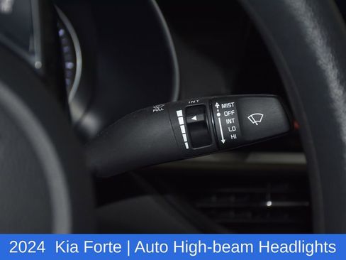 Used 2024 Kia Forte LXS FWD image 13