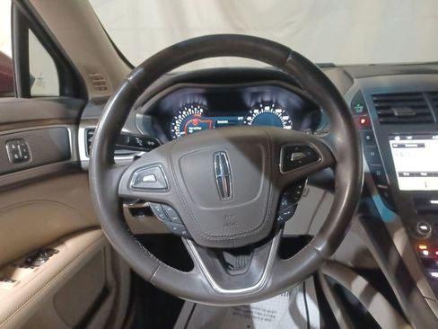 Used 2017 Lincoln MKZ Reserve w/ Climate Package image 11