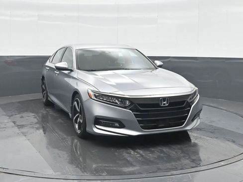 Used 2019 Honda Accord Sport image 8