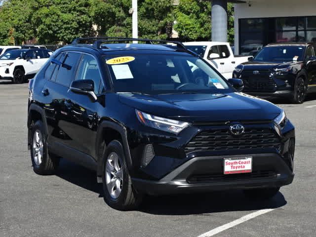 Used 2025 Toyota RAV4 XLE w/ Convenience Package FWD image 2