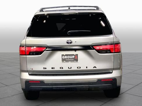 Used 2024 Toyota Sequoia SR5 w/ SR5 Premium Package AWD/4WD image 5