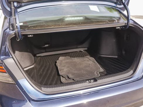 Certified 2025 Honda Accord SE image 21