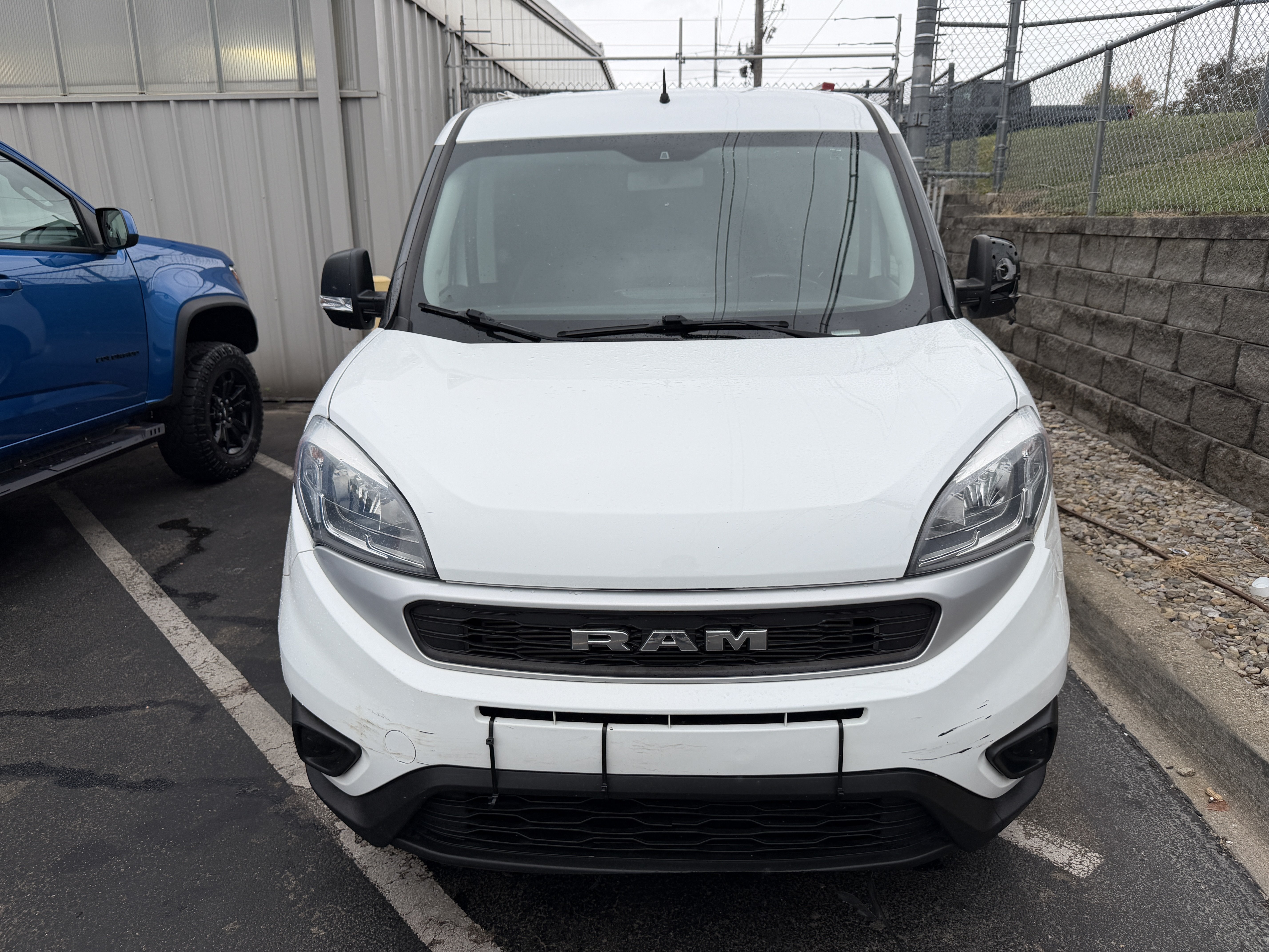 Used 2022 RAM ProMaster City Tradesman FWD image 3