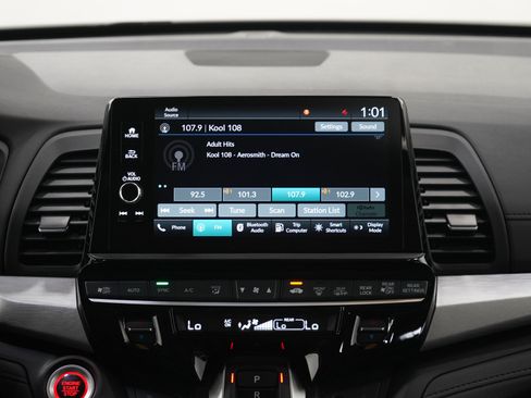 Used 2026 Honda Odyssey EX-L image 16