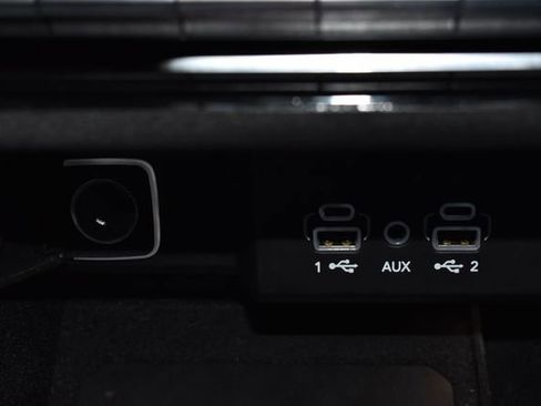 Used 2024 Jeep Wagoneer Series II image 20