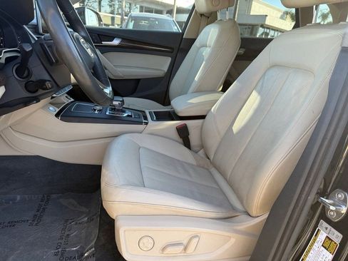 Used 2018 Audi Q5 2.0T Premium Plus w/ Premium Plus Package image 14