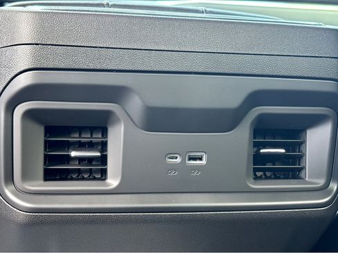 New 2026 Chevrolet Silverado 1500 LT w/ Convenience Package II AWD/4WD image 22