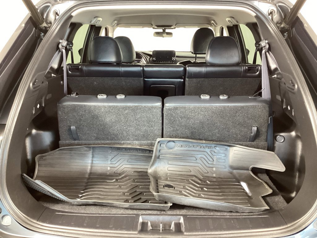 Used 2024 Mitsubishi Outlander SE Black Edition FWD image 33