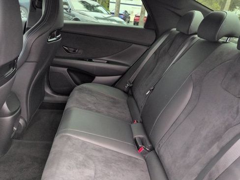 Certified 2025 Hyundai Elantra N FWD image 13