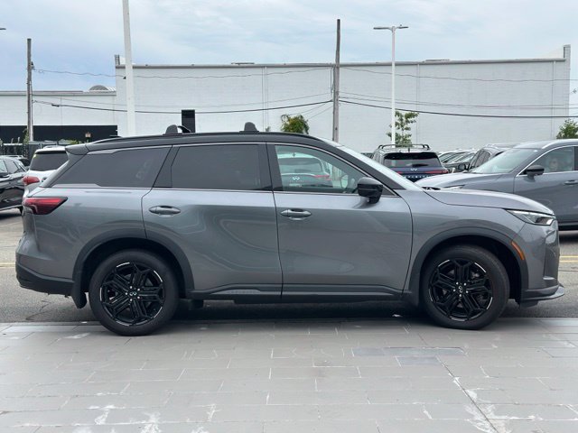 Certified 2026 INFINITI QX60 Sport w/ Dark Cargo Package AWD/4WD image 8