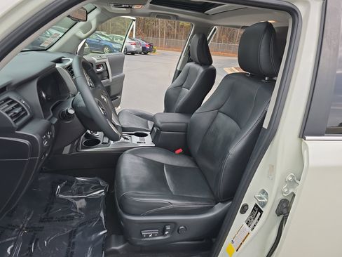 Used 2020 Toyota 4Runner Limited image 17