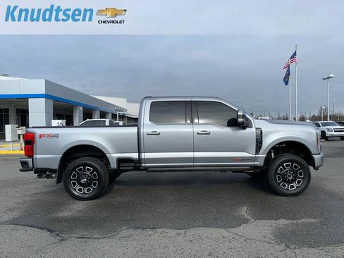 Used 2024 Ford F350 Platinum image 8