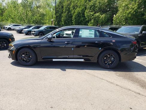 New 2026 Kia K5 LXS FWD image 3