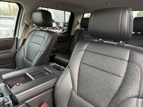 Used 2023 Toyota Tundra SR5 w/ SR5 Premium Package AWD/4WD image 34