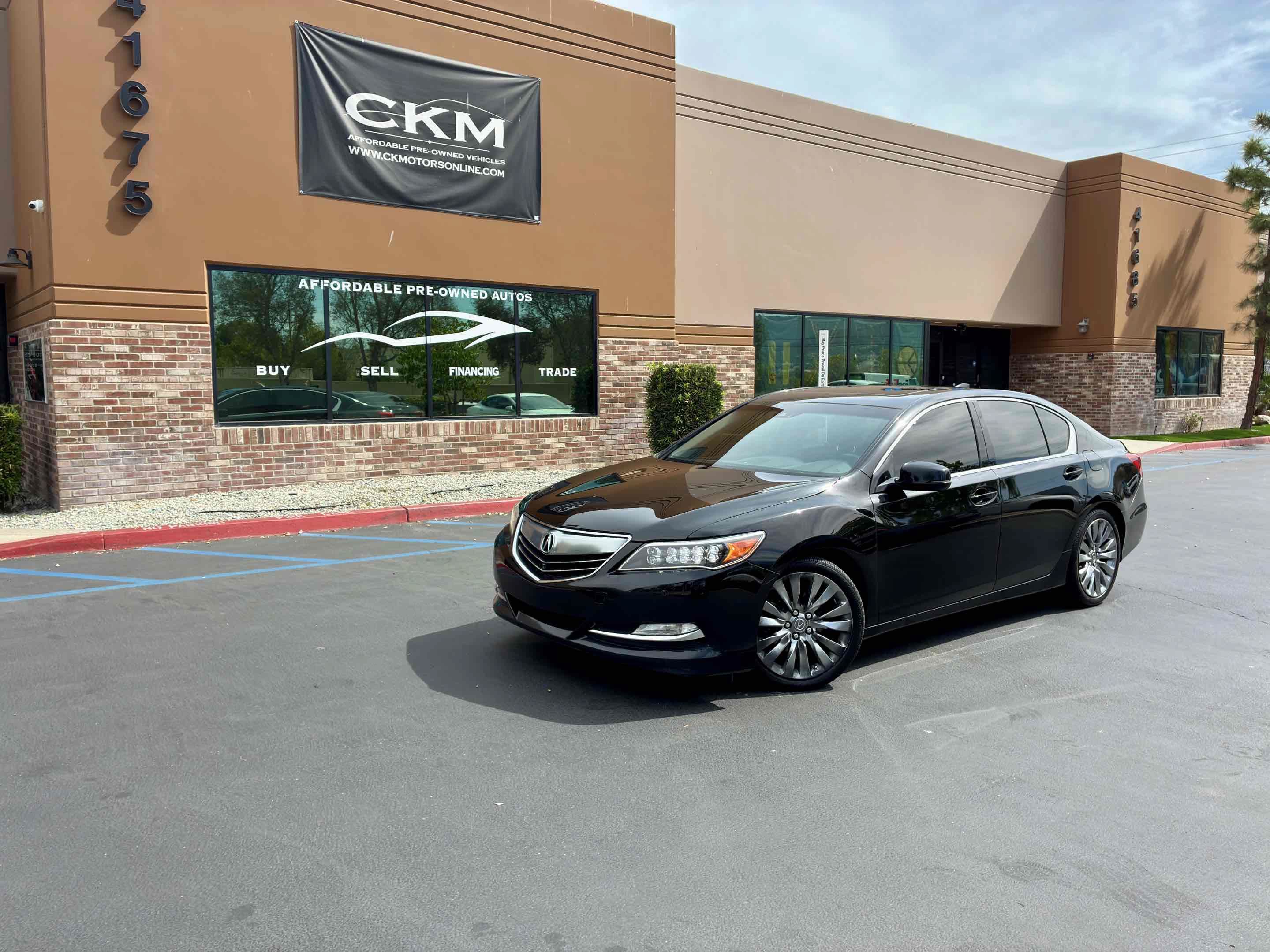 Used 2016 Acura RLX w/ Advance Package FWD image 2