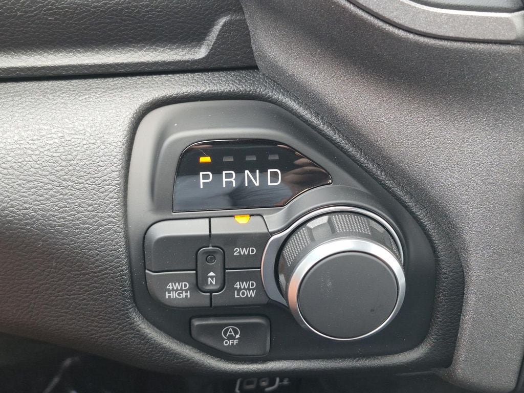 New 2026 RAM 1500 Tradesman AWD/4WD image 20