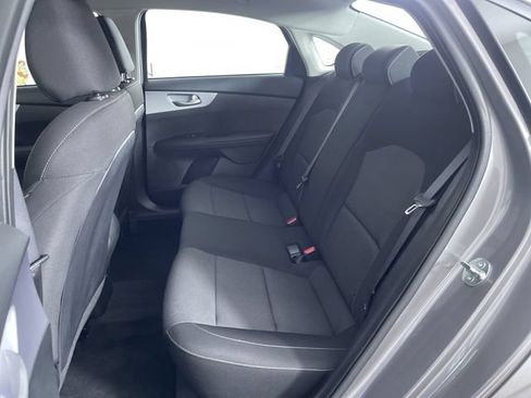 Used 2024 Kia Forte LXS w/ LXS Technology Package FWD image 21